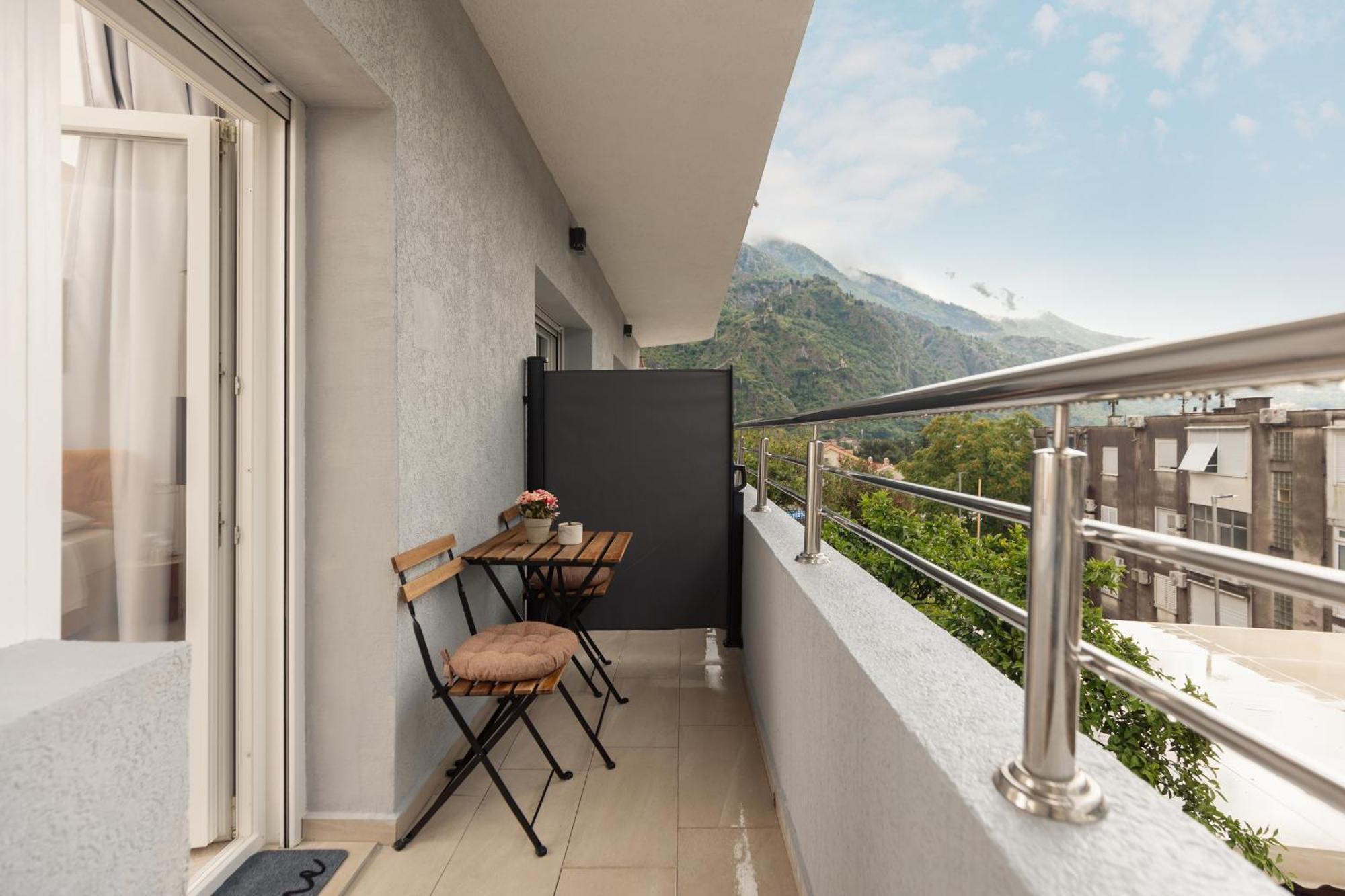 Apartments Time Kotor Eksteriør billede